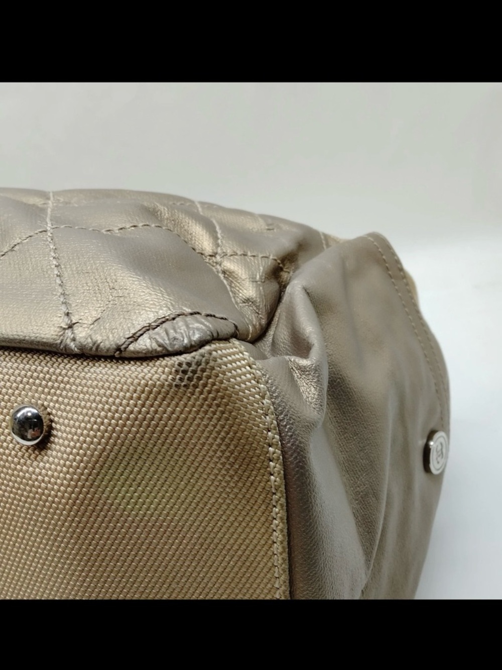 Chanel Metallic Gold Paris Biarritz shoulder Bag - Picture 6 of 9
